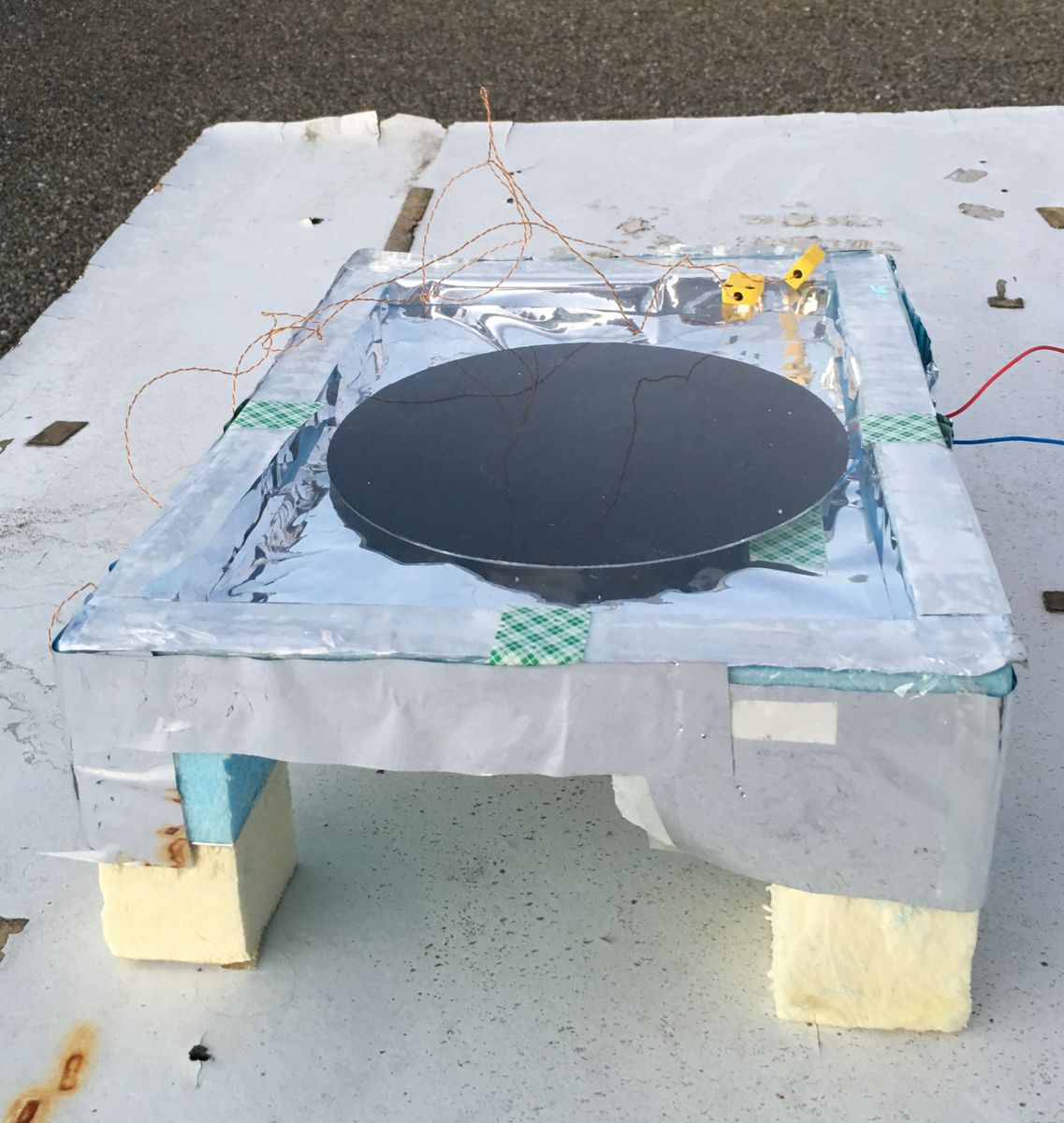 Low-cost device generates electricity using natural cooling phenomenon -- an innovative way to produce renewable energy at night. 